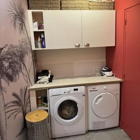 Apartment Spacious Flat In The Center *